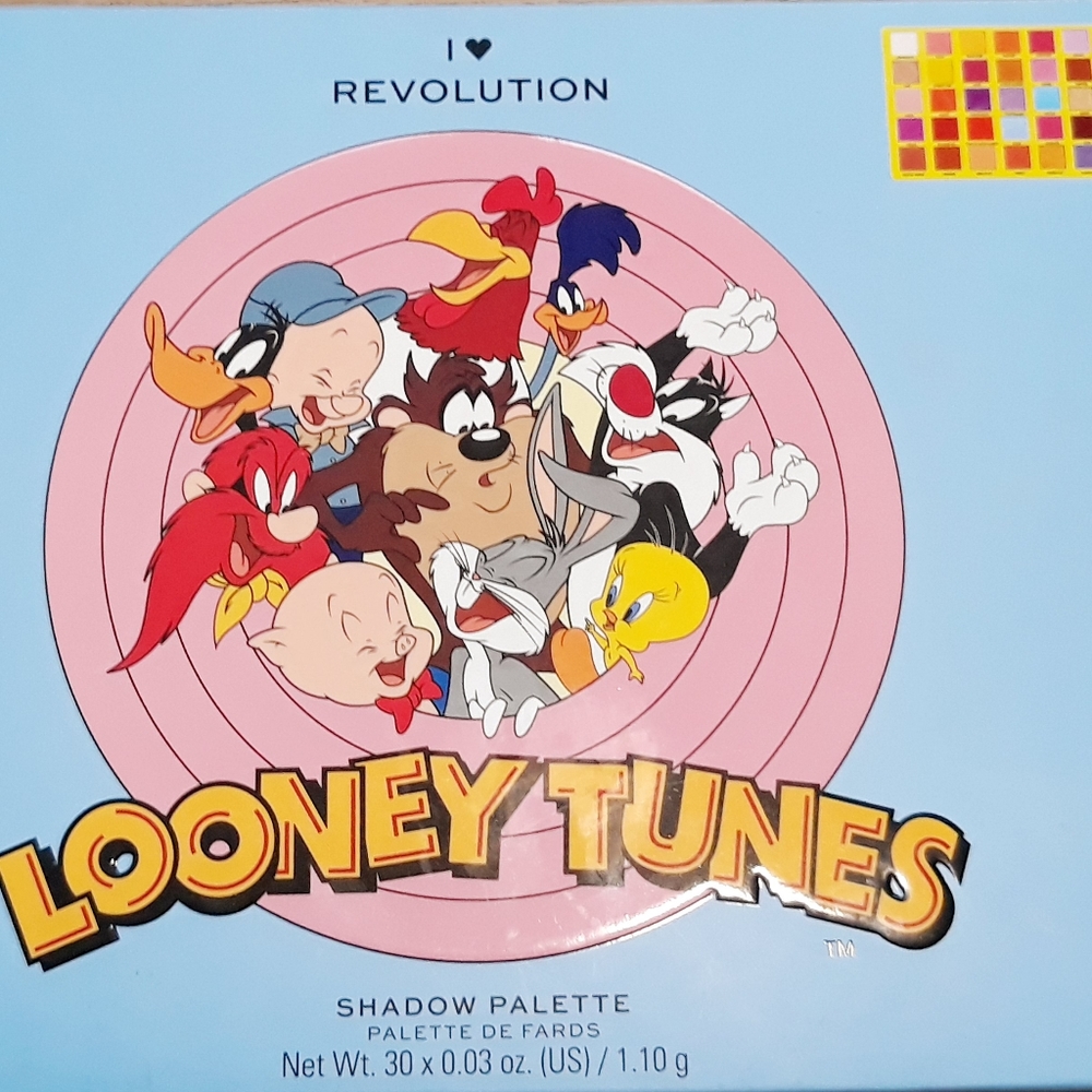 I Heart Revolution Looney Tunes Shadow Palette - 30 Eye Shadow Colors - Picture 7 of 13
